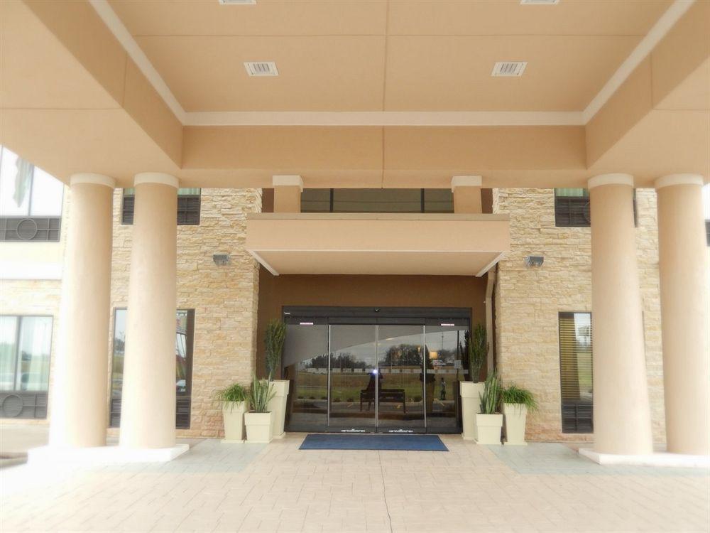 Holiday Inn Express And Suites Schulenburg By Ihg Kültér fotó