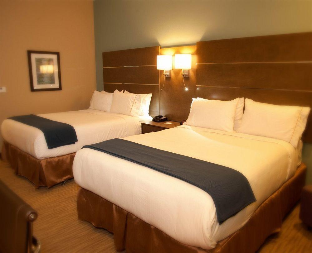 Holiday Inn Express And Suites Schulenburg By Ihg Kültér fotó