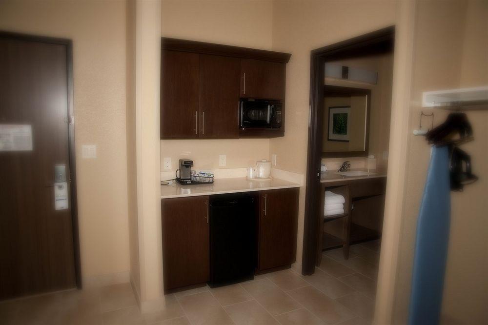 Holiday Inn Express And Suites Schulenburg By Ihg Kültér fotó